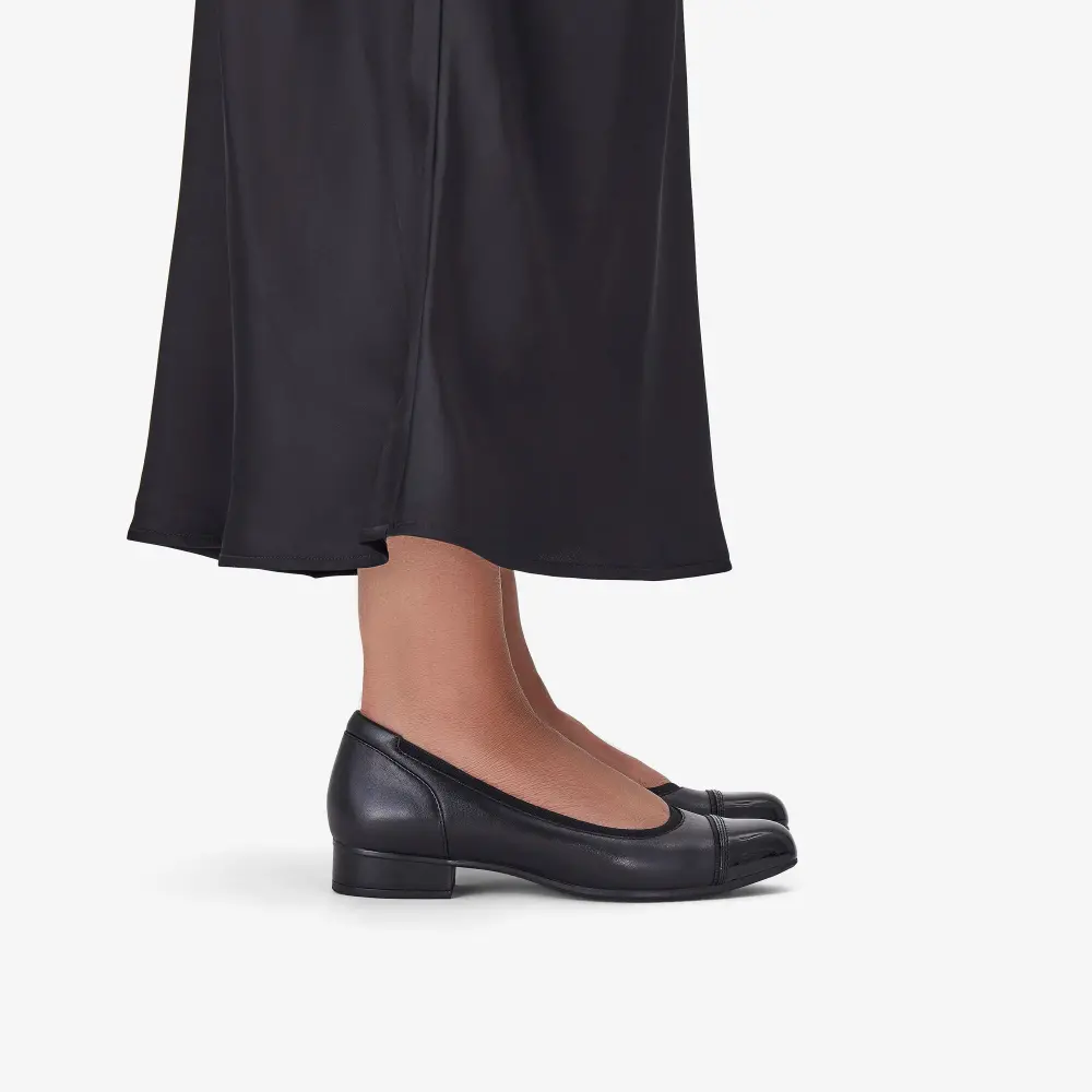 Women’s Krystine May Black Leather Slip Ons online